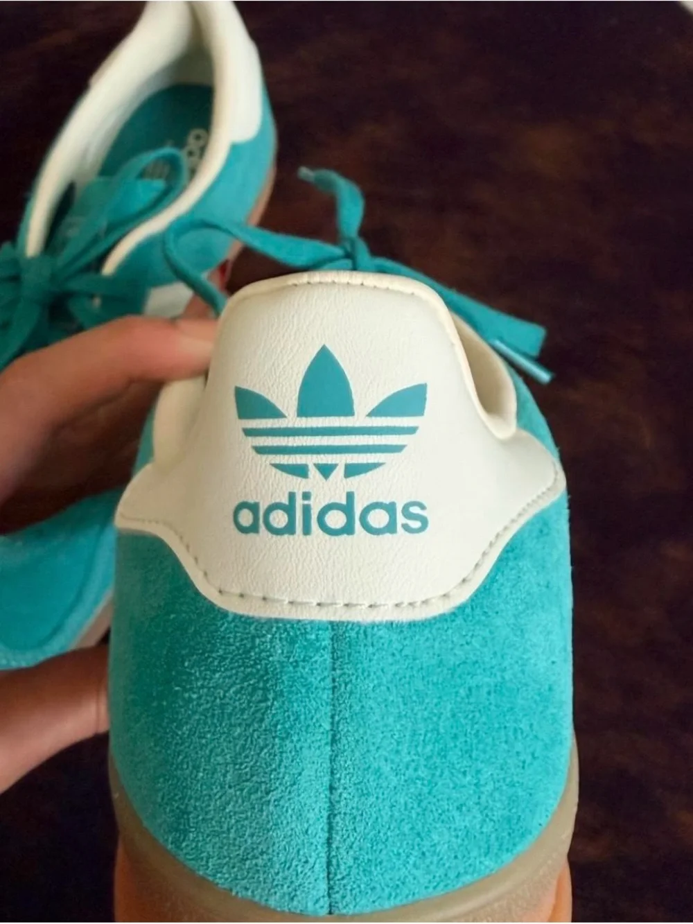 Adidas Gazelle Sneakers - Men’s 8 (Women’s 9) - Blue / Teal JQ8391
